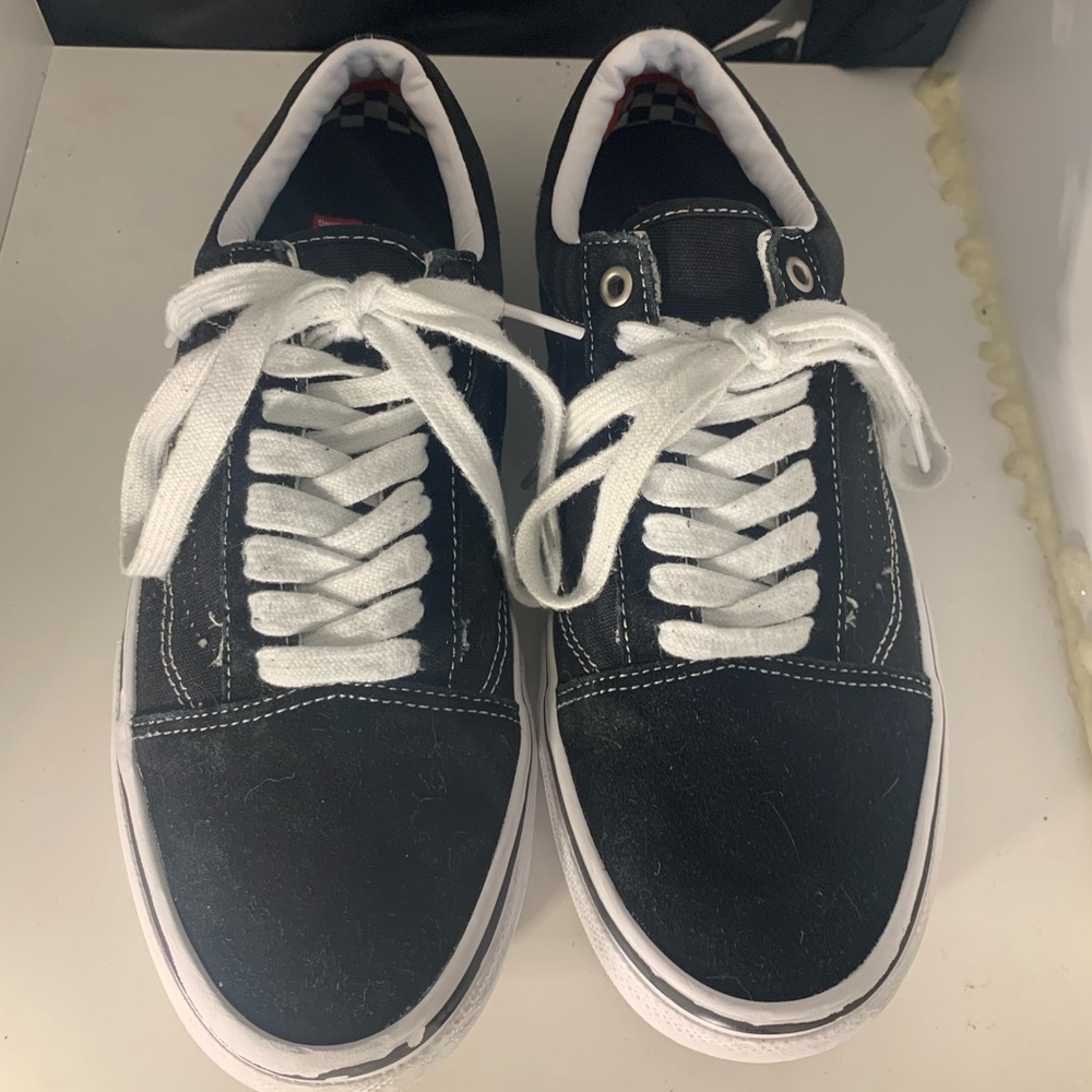 Vans old skool size 9